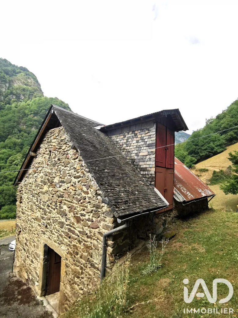 Maison 3 pièces 127 m² · à Cette-Eygun · 126,9 m² · 54 000 €
