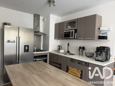 Appartement à Pontault-Combault (77340)