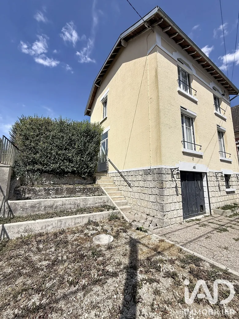Maison 6 pièces 134 m² · à Sainte-Menehould · 134 m² · 159 500 €