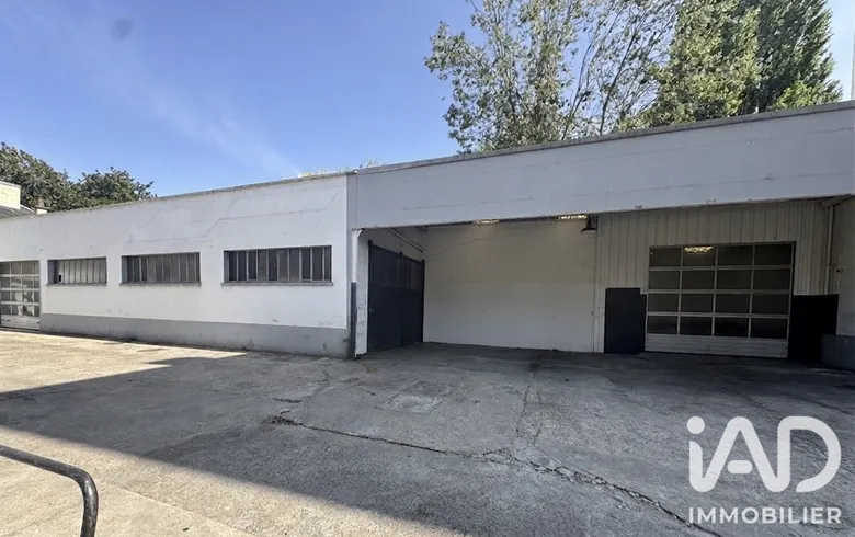 Maison 8 pièces 300 m² · à Poitiers · 300 m² · 390 000 €