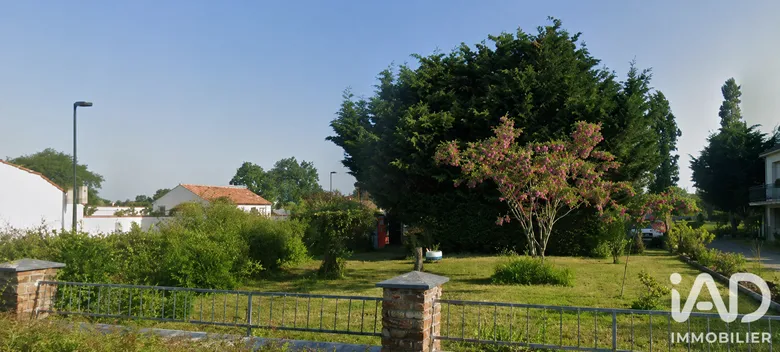 Terrain 450 m² · à Saint-Étienne-de-Mer-Morte · 450 m² · 59 500 €