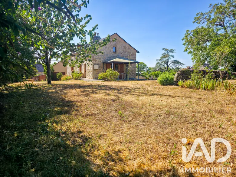 Maison 5 pièces 104 m² · à Palmas d'Aveyron · 104 m² · 145 000 €