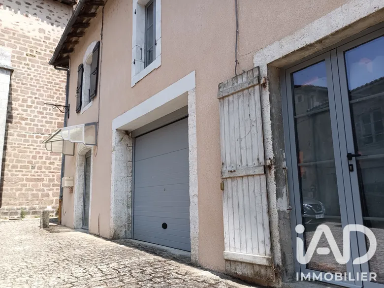 Maison 6 pièces 166 m² · à Exideuil-sur-Vienne · 165,9 m² · 77 000 €