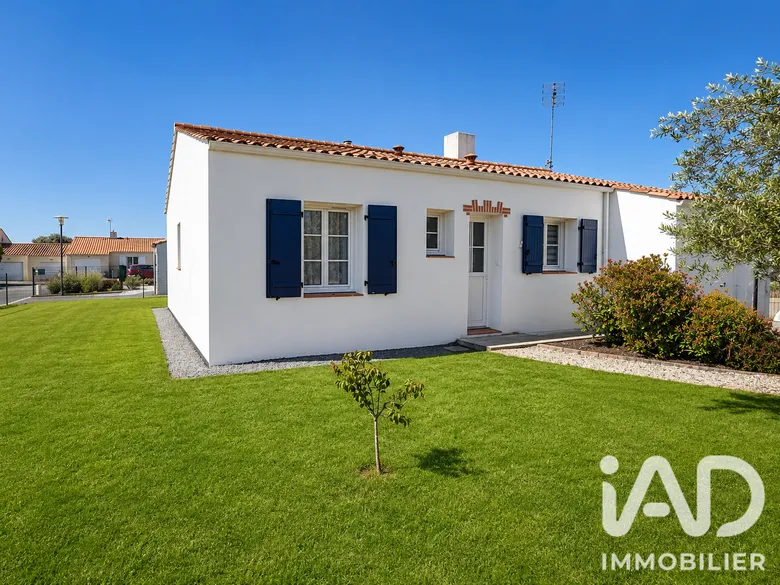 Maison 3 pièces 70 m² · à Saint-Christophe-du-Ligneron · 70 m² · 218 325 €