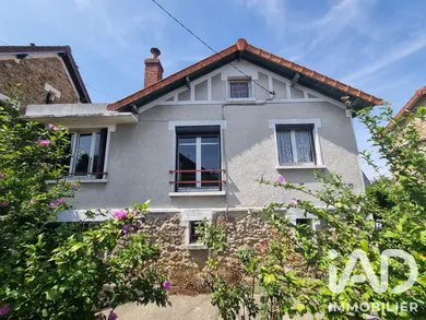 Maison traditionnelle à Montgeron (91230)