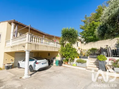 House in Marseille (13015)