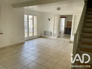 Maison à Maillot (89100)