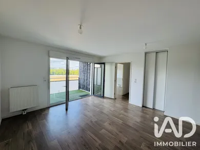 Apartment in Lille (59000)