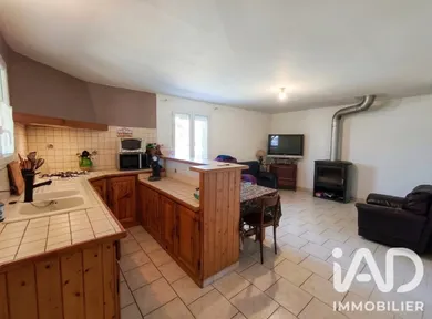 Maison traditionnelle à Mont de randon (48700)