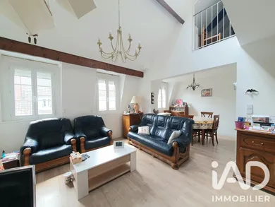 Duplex à Compiègne (60200)