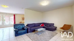Village house in Enval (63530)