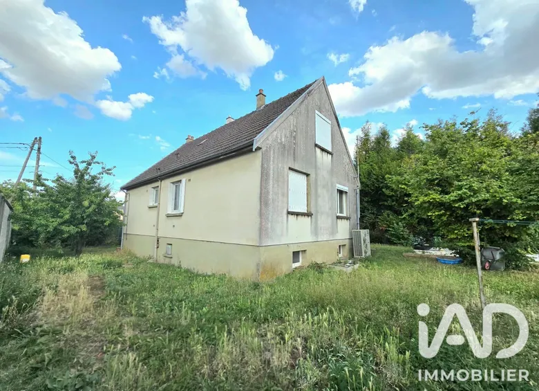 Maison 6 pièces 121 m² · à Marcilly-le-Hayer · 121 m² · 166 000 €
