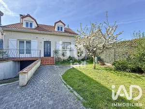 Maison à Grisy-Suisnes (77166)