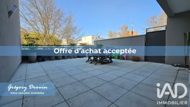 Apartment in Vaux-le-Pénil (77000)