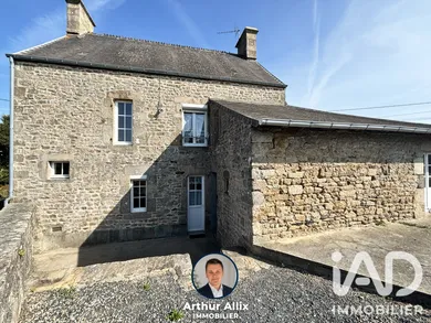 Traditional house in Valcanville (50760)
