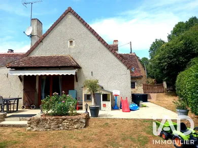 Maison de campagne à Val-au-Perche (61260)