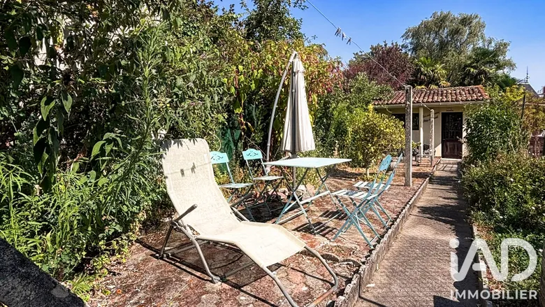 Maison 5 pièces 125 m² · à Saintes · 125 m² · 250 000 €