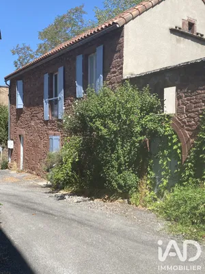 Village house in Rebourguil (12400)