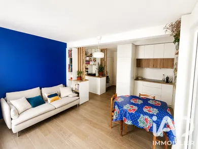 Apartment in La Rochelle (17000)