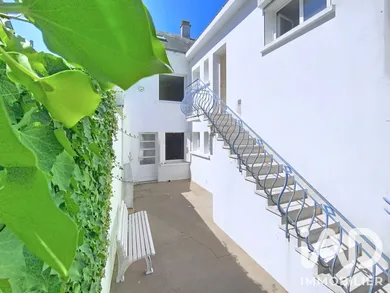 Townhouse in Guérande (44350)