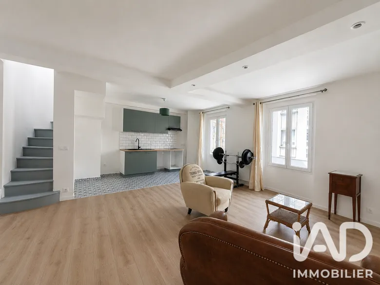 Appartement 3 pièces 55 m² · à Choisy-le-Roi · 54,7 m² · 219 000 €