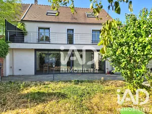 Maison à Ozouer-le-Voulgis (77390)