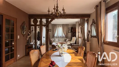 Maison à Pont-Sainte-Marie (10150)