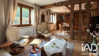 Maison à Pont-Sainte-Marie (10150)