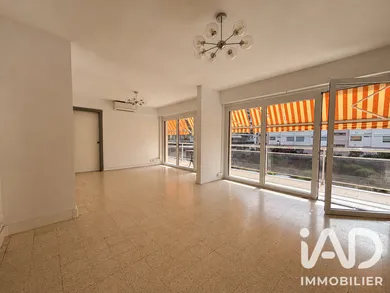 Appartement à Aix-en-Provence (13100)