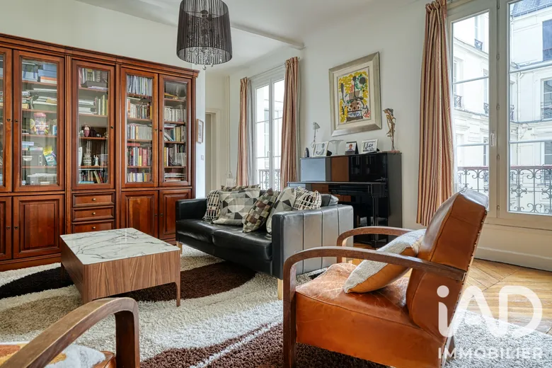 Appartement 6 pièces 163 m² · à Paris · 163 m² · 2 060 000 €