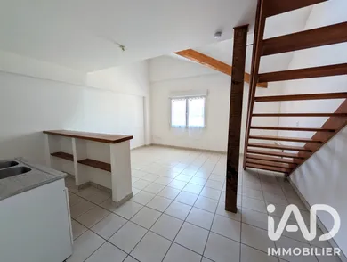 Appartement à Saint-Erme-Outre-et-Ramecourt (02820)