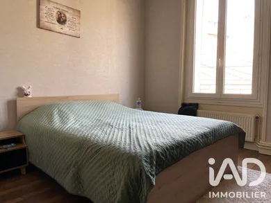 Appartement à Charleville-Mézières (08000)