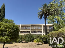 Apartment in Saint-Cyr-sur-Mer (83270)