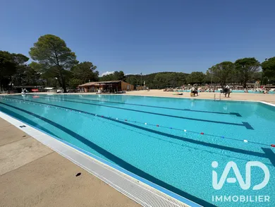 Leisure land in Fréjus (83600)