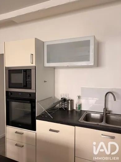 Appartement à Bordeaux (33300)