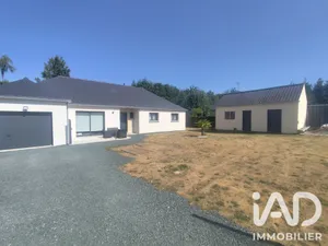 Maison à Sainte-Marie (35600)
