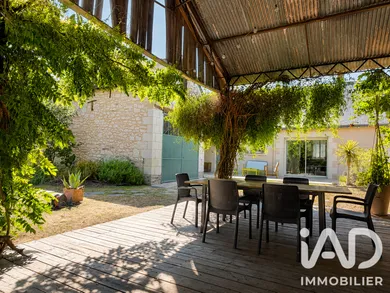 Park home in Mazé (49630)