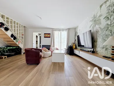 Maison traditionnelle à Ris-Orangis (91130)