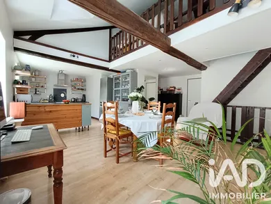 Duplex à La Tour-du-Pin (38110)