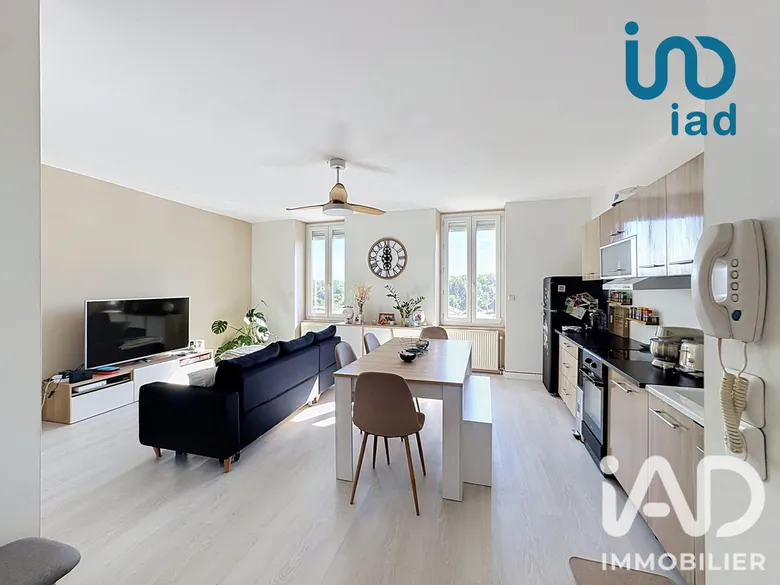 Appartement 2 pièces 45 m² · à Saint-Pierre-de-Bœuf · 45,3 m² · 115 000 €