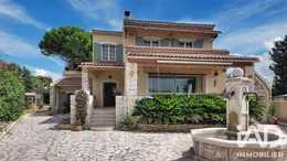 Architectural house in Port-de-Bouc (13110)