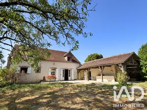 Maison de village à Fontaines (89130)