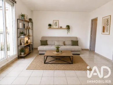 Studio à Dourdan (91410)