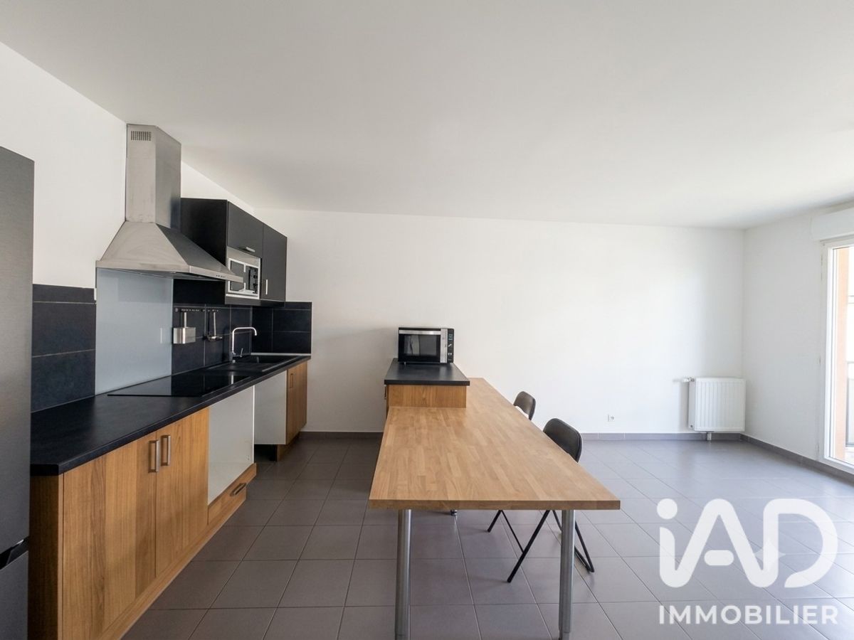 Appartement 2 pièces de 44 m² à Vitry-sur-Seine (94400)