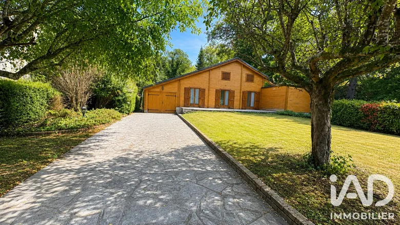 Maison 5 pièces 99 m² · à Bazoches-sur-le-Betz · 99 m² · 150 000 €
