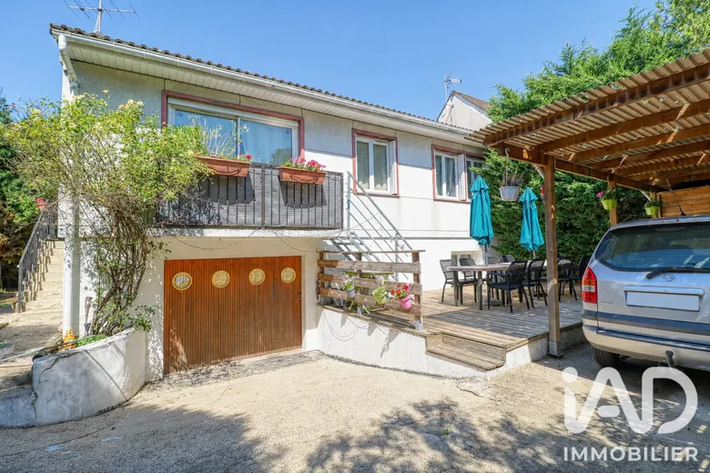 Maison 6 pièces 126 m² · à Pierrelaye · 126 m² · 350 000 €