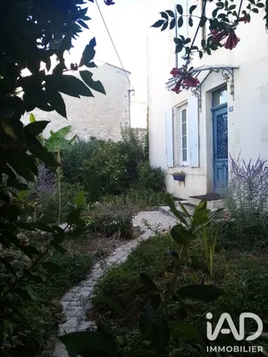 Townhouse in Surgères (17700)
