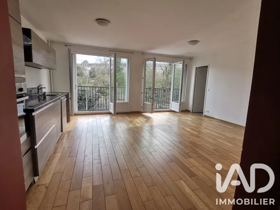 Appartement à Le Kremlin-Bicêtre (94270) photo 3