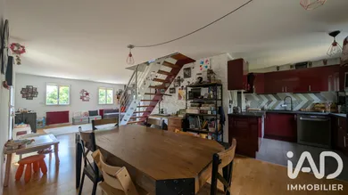Appartement à Crosne (91560)