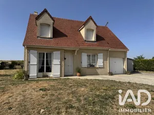 Maison à Senantes (28210)